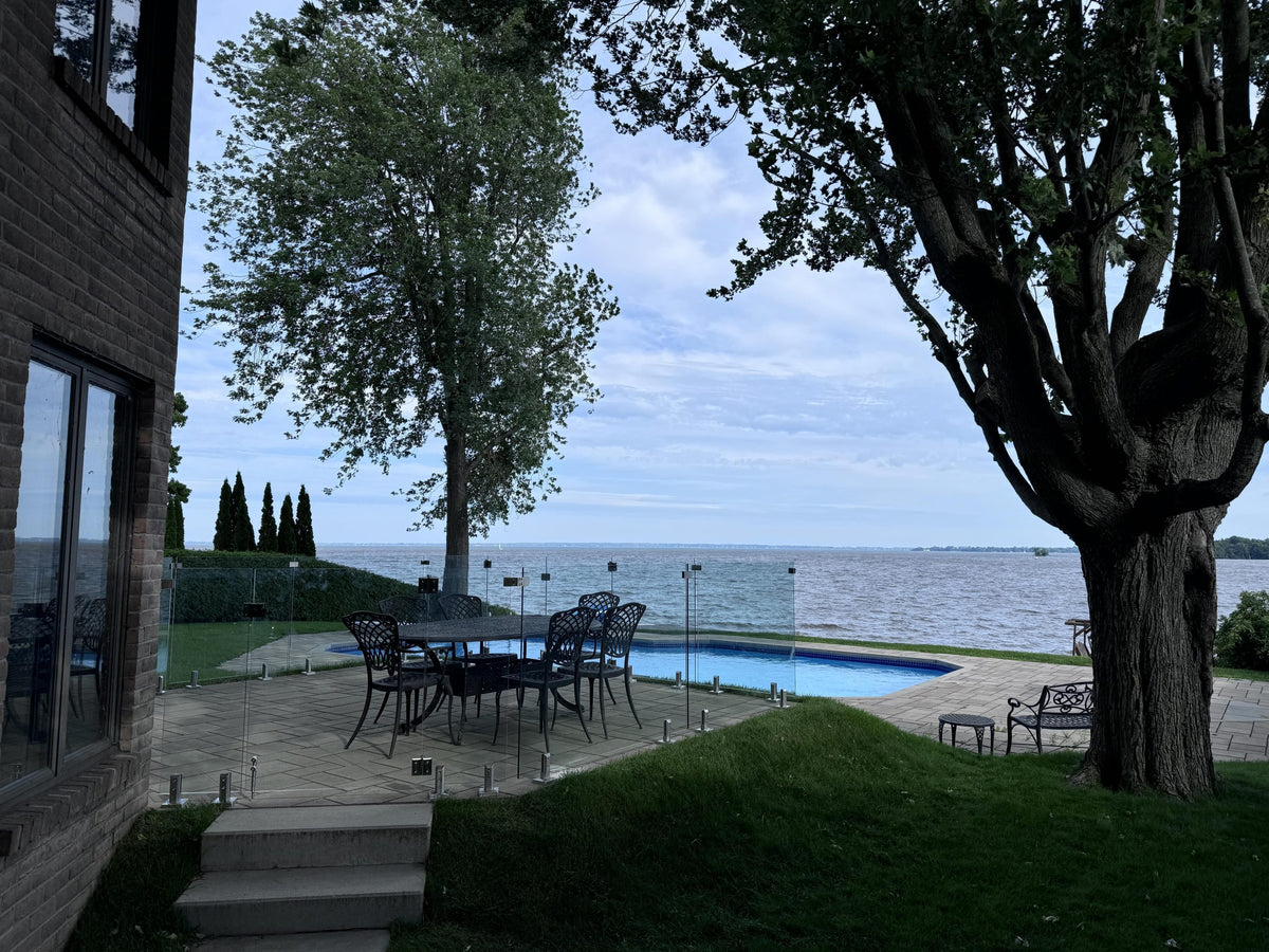 Professional glass railing installation