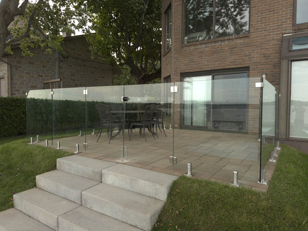 Glass railing on residential deck patio